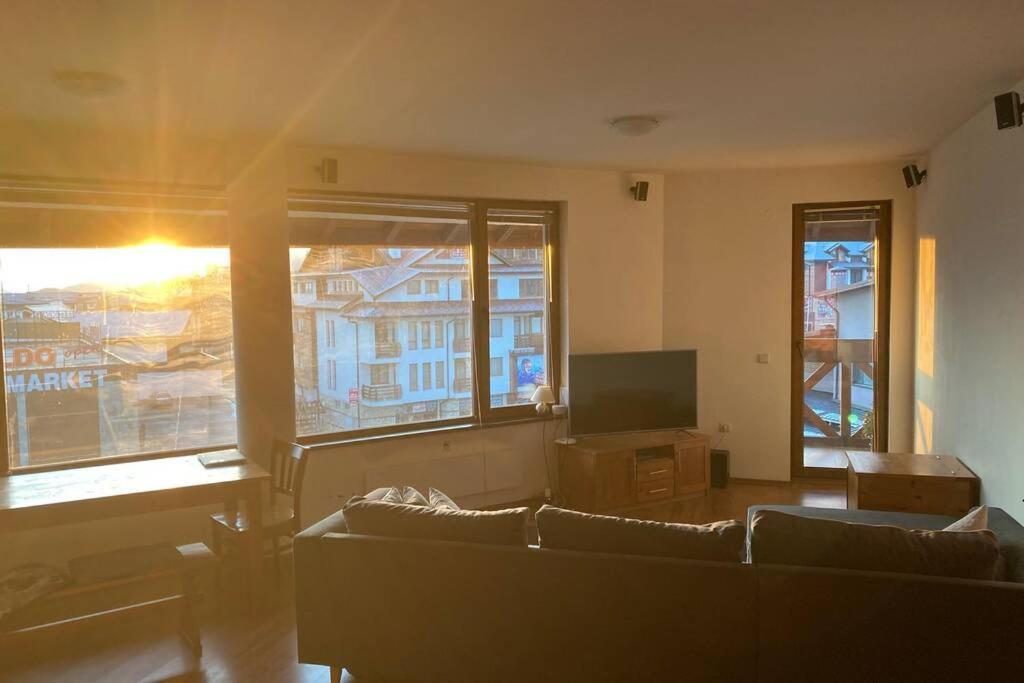 Large Gondola Apartment - Center, Neon Μπάνσκο Εξωτερικό φωτογραφία